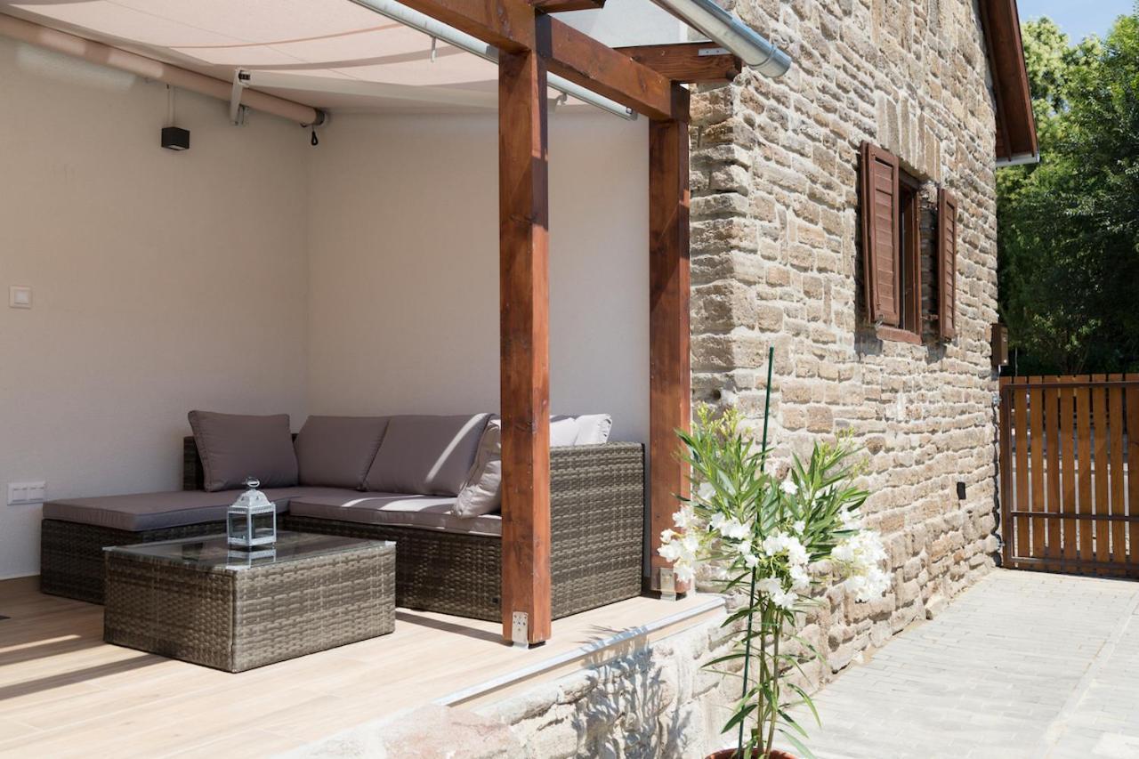 Piros Vendeghaz Villa Tihany Exterior photo